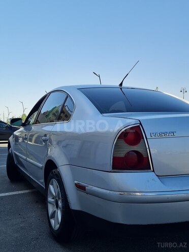 Volkswagen Passat 2003, 316,000 km - 1.8 l - Sumqayıt