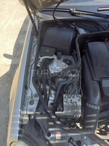Mercedes E 240 2004, 271,000 km - 2.6 l - Bakı