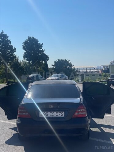 Mercedes C 220 2001, 400,000 km - 2.2 л - Bakı