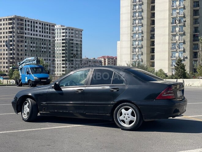 Mercedes C 220 2001, 400,000 km - 2.2 л - Bakı
