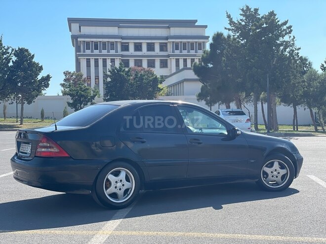 Mercedes C 220 2001, 400,000 km - 2.2 л - Bakı
