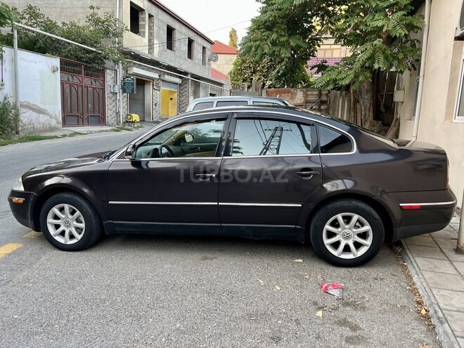 Volkswagen Passat 2004, 265,000 km - 1.8 л - Bakı