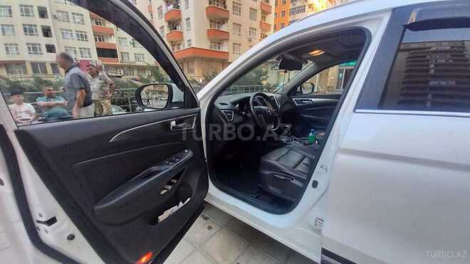 Changan CS 75 2015, 240,000 km - 1.8 l - Bakı