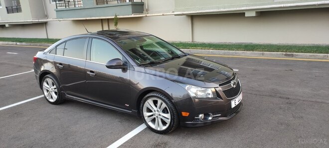 Chevrolet Cruze 2014, 256,000 km - 1.4 l - Gəncə