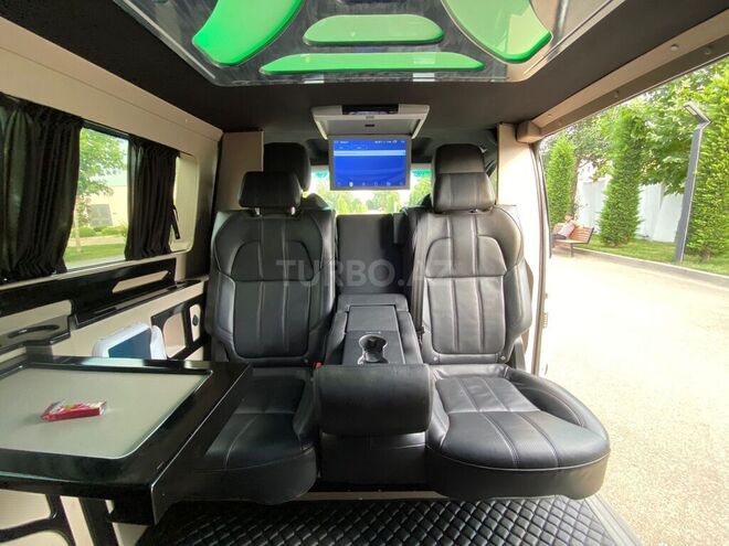 Mercedes Vito 115 2010, 268,000 km - 2.2 l - Tovuz