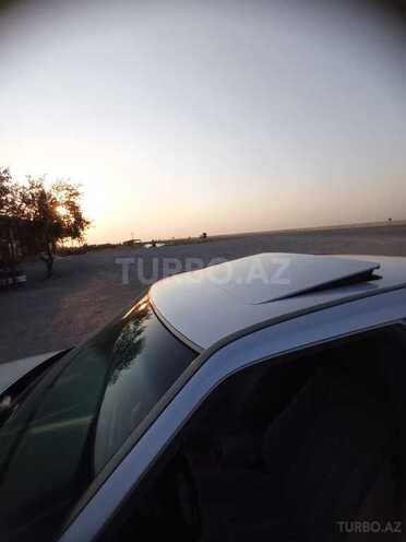 Mercedes E 220 1995, 100,000 km - 2.2 l - Hacıqabul