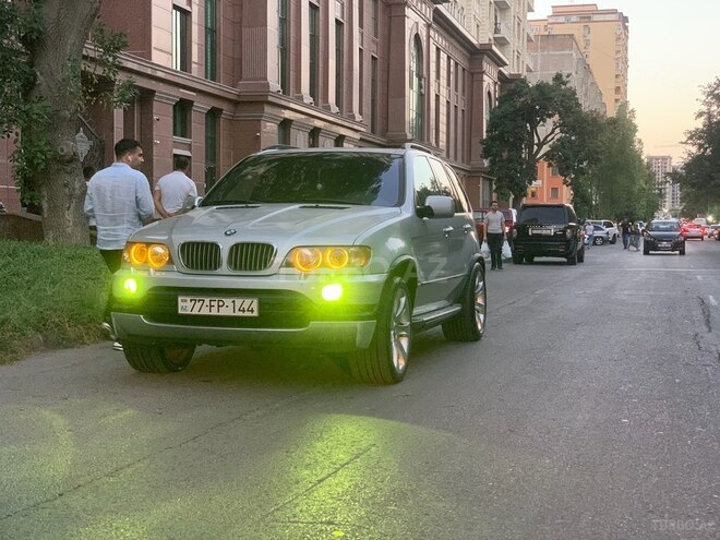 BMW X5 2003, 380,000 km - 4.6 l - Bakı