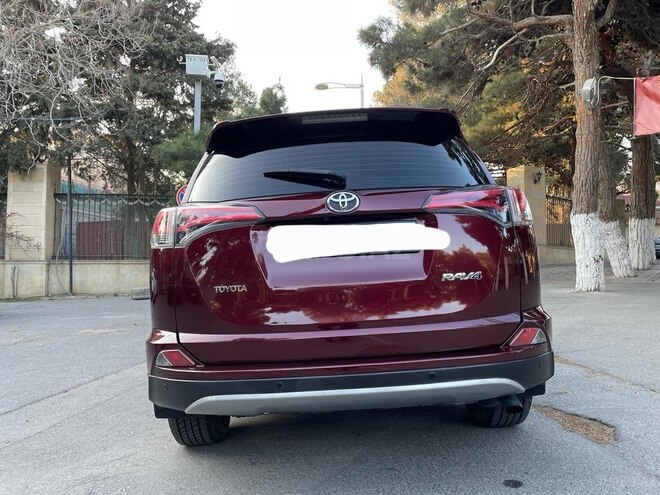 Toyota RAV4 2017, 136,000 km - 2.0 l - Bakı