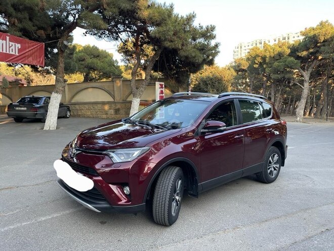 Toyota RAV4 2017, 136,000 km - 2.0 l - Bakı