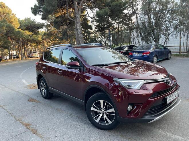 Toyota RAV4 2017, 136,000 km - 2.0 l - Bakı