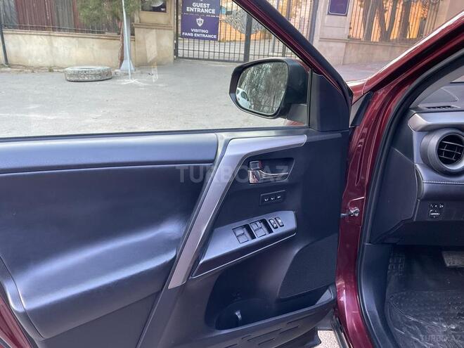 Toyota RAV4 2017, 136,000 km - 2.0 l - Bakı