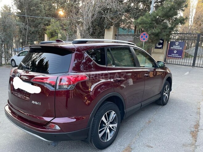 Toyota RAV4 2017, 136,000 km - 2.0 l - Bakı