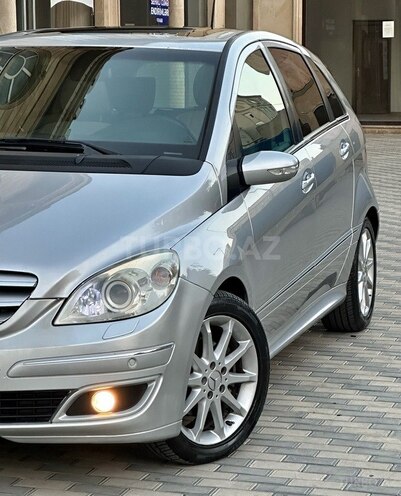 Mercedes B 200 2006, 240,000 km - 2.0 l - Bakı