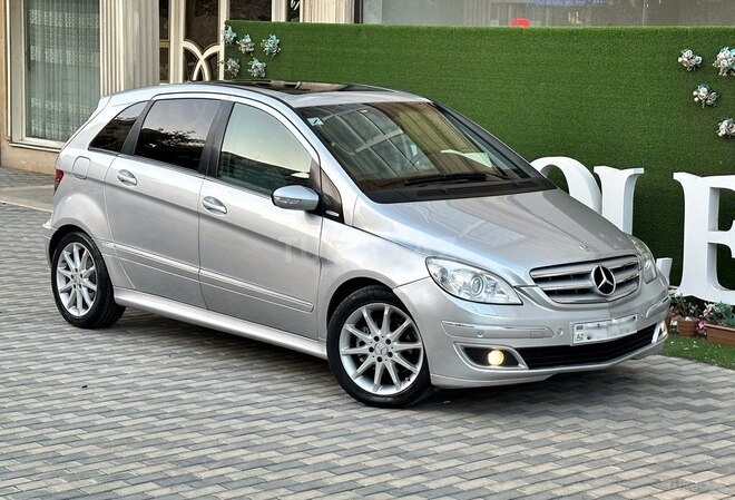 Mercedes B 200 2006, 240,000 km - 2.0 l - Bakı