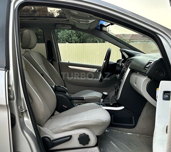 Mercedes B 200 2006, 240,000 km - 2.0 l - Bakı