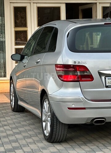 Mercedes B 200 2006, 240,000 km - 2.0 l - Bakı