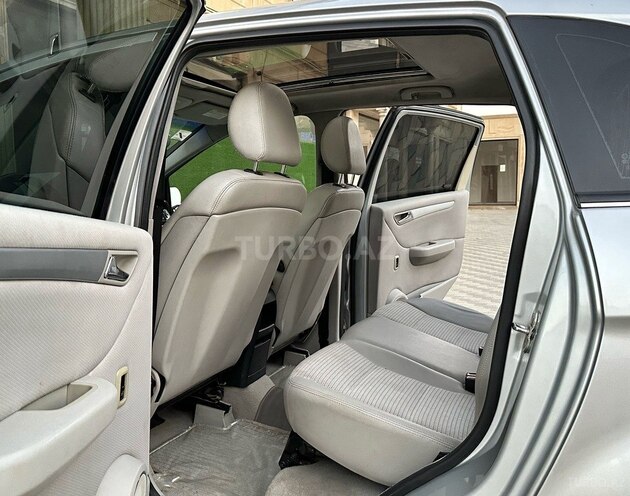 Mercedes B 200 2006, 240,000 km - 2.0 l - Bakı