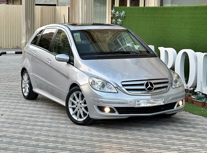 Mercedes B 200 2006, 240,000 km - 2.0 l - Bakı