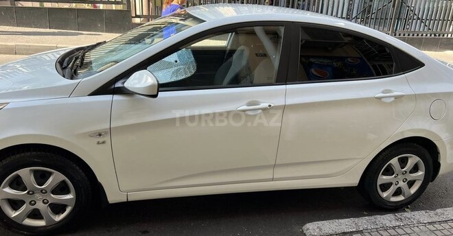 Hyundai Accent 2012, 94,400 km - 1.6 l - Bakı