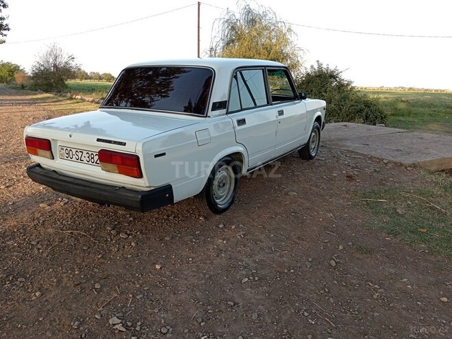 LADA (VAZ) 2107 2002, 23,000 km - 1.5 l - Qazax