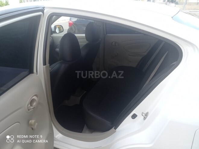 Nissan Sunny 2014, 184,000 km - 1.5 l - Bakı