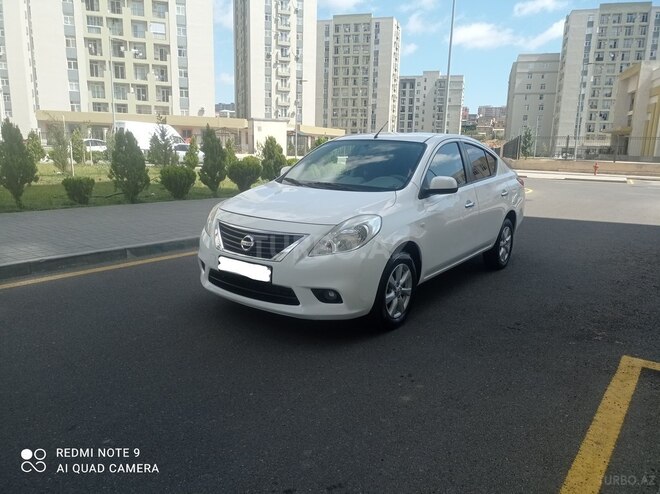 Nissan Sunny 2014, 184,000 km - 1.5 l - Bakı