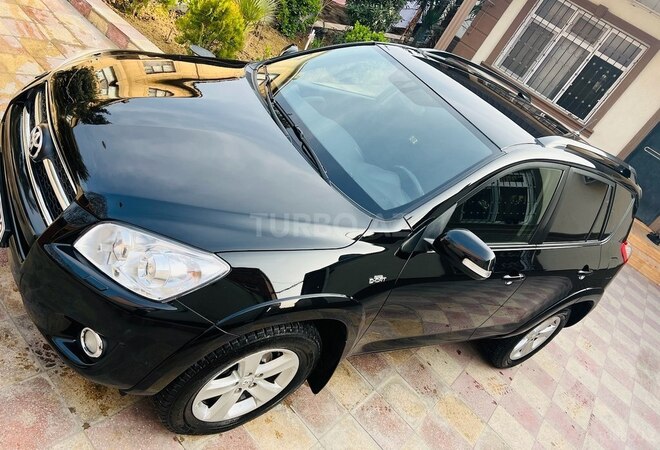 Toyota RAV4 2009, 196,000 km - 2.2 l - Bakı