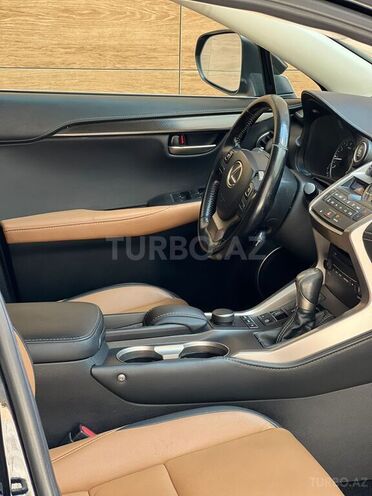 Lexus NX 200 2016, 79,000 km - 2.0 l - Bakı