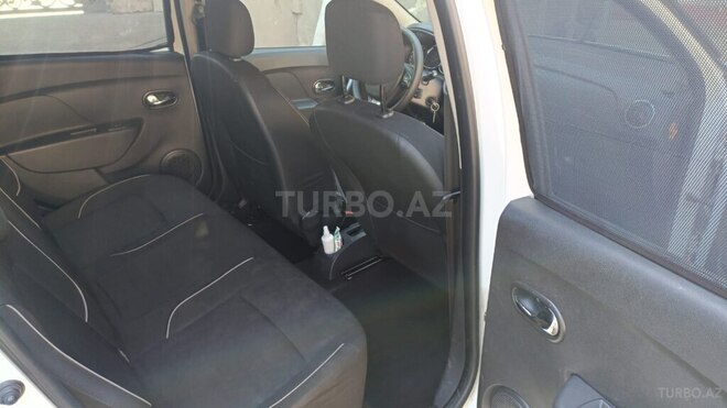 Renault Sandero 2014, 210,000 km - 1.6 l - Bakı