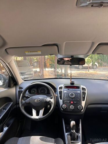 Kia Ceed 2010, 170,000 km - 1.4 л - Bakı