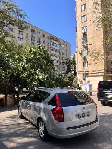 Kia Ceed 2010, 170,000 km - 1.4 л - Bakı