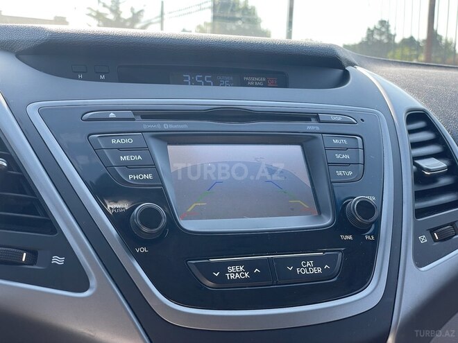 Hyundai Elantra 2015, 165,763 km - 1.8 л - Bakı