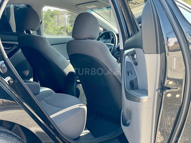 Hyundai Elantra 2015, 165,763 km - 1.8 л - Bakı
