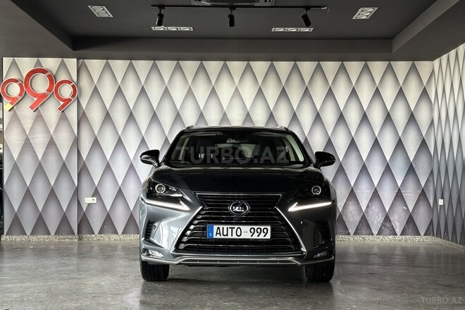 Lexus NX 300h-1