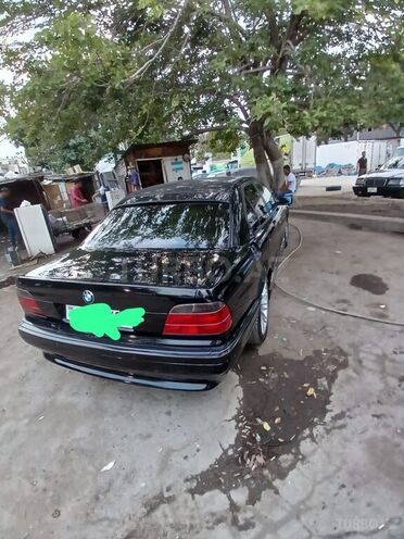 BMW 740 1997, 220,000 km - 4.0 l - Bakı