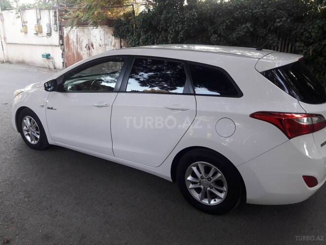 Hyundai i30 2014, 175,000 km - 1.6 l - Bakı