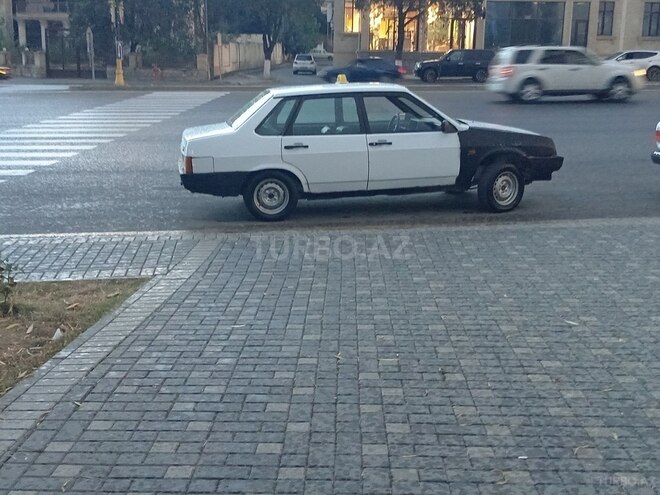 LADA (VAZ) 21099 1997, 90,000 km - 1.6 l - Quba