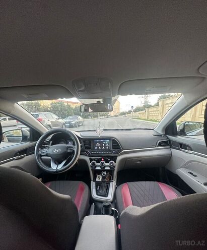 Hyundai Elantra 2019, 75,000 km - 2.0 л - Bakı