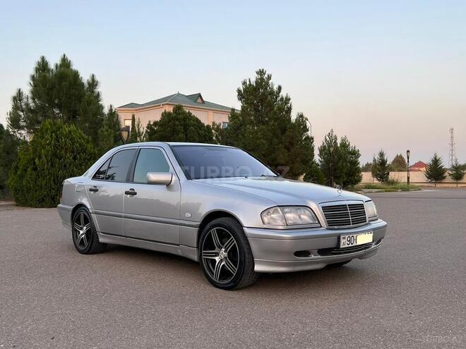 Mercedes C 220 1998, 380,000 km - 2.2 л - Saatlı