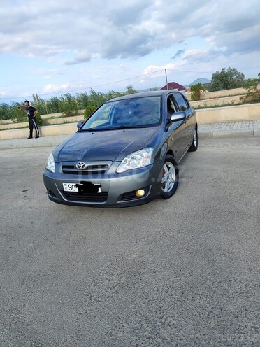 Toyota Corolla 2005, 268,000 km - 1.4 l - Mingəçevir