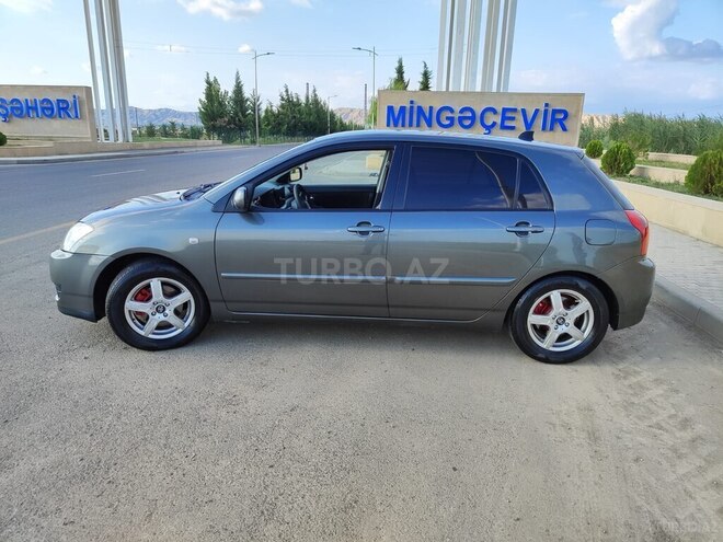 Toyota Corolla 2005, 268,000 km - 1.4 l - Mingəçevir