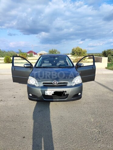 Toyota Corolla 2005, 268,000 km - 1.4 l - Mingəçevir