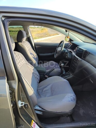Toyota Corolla 2005, 268,000 km - 1.4 l - Mingəçevir