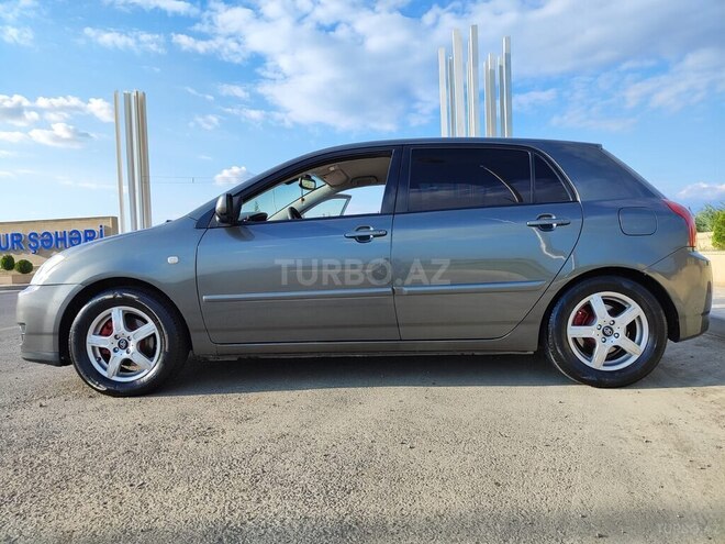 Toyota Corolla 2005, 268,000 km - 1.4 l - Mingəçevir
