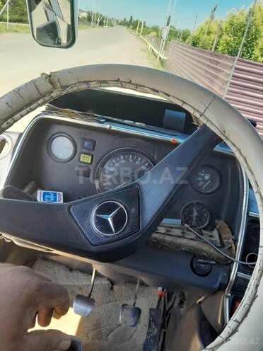 Mercedes  1995, 542,513 km - 2.9 l - Tovuz