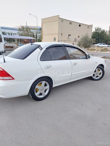 Nissan Sunny 2011, 230,000 km - 1.6 l - Bakı