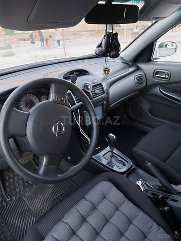 Nissan Sunny 2011, 230,000 km - 1.6 l - Bakı