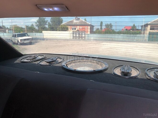 Mercedes E 220 1993, 485,000 km - 2.2 l - Xudat