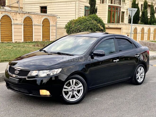 Kia Cerato 2012, 137,200 km - 2.0 l - Bakı