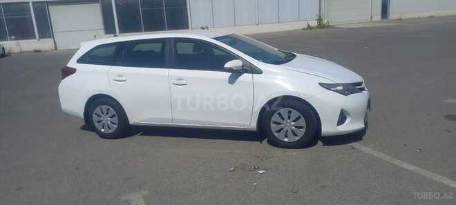 Toyota Auris 2014, 170,000 km - 1.4 l - Bakı